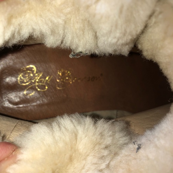 Matt Bernson Gray and Sherpa Distressed Boot. ❤️❤️ - Picture 6 of 8